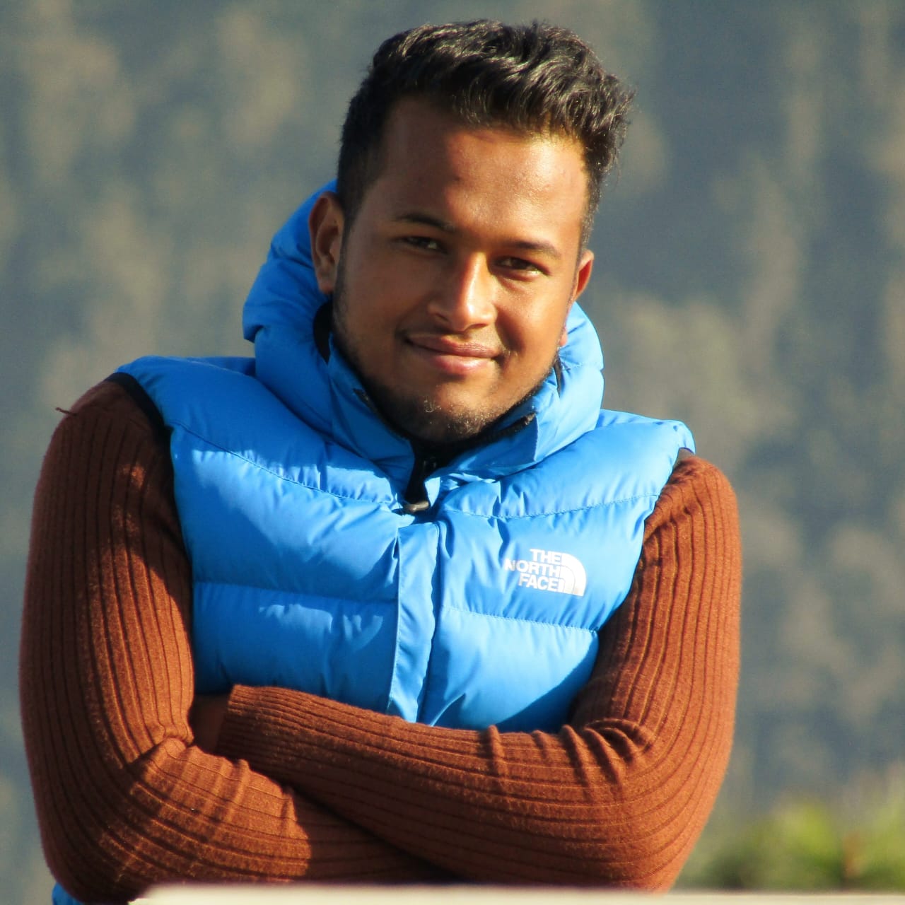 धम्की र पैसाले होइन नेता बन्ने कुसल राजनीतिक संस्कार चाहिन्छ